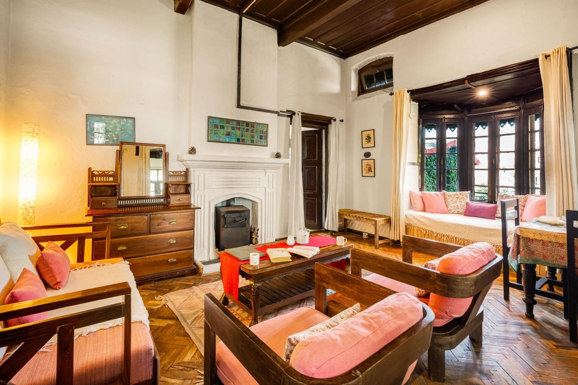 Saffronstays Kashi Villa Kasauli Esterno foto