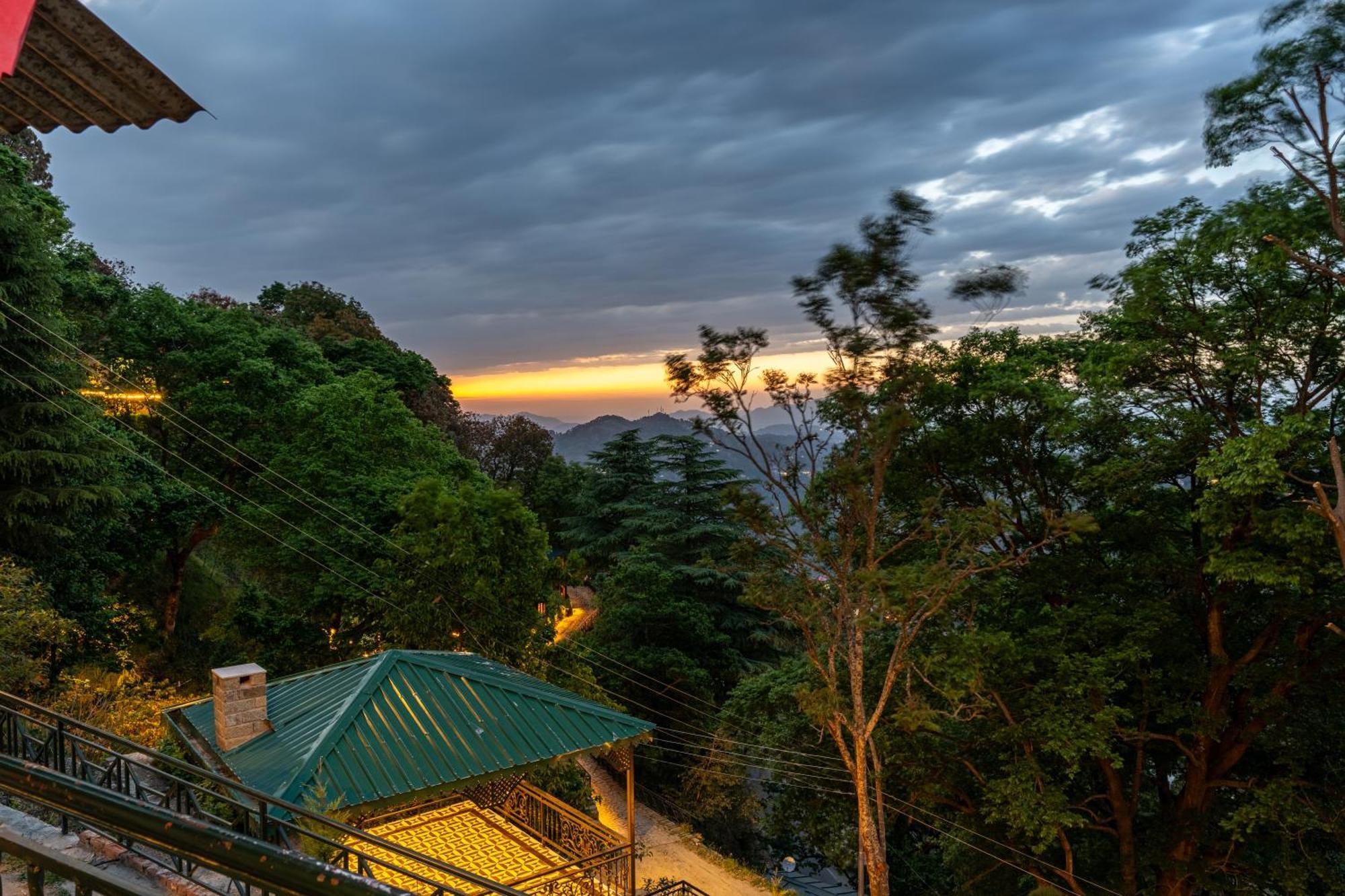 Saffronstays Kashi Villa Kasauli Esterno foto